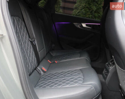 Сірий Ауді С4, об'ємом двигуна 3 л та пробігом 33 тис. км за 47000 $, фото 34 на Automoto.ua