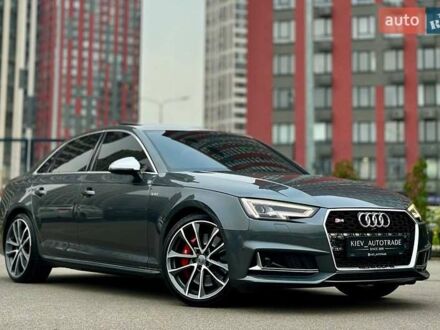 Серый Ауди С4, объемом двигателя 3 л и пробегом 125 тыс. км за 26900 $, фото 1 на Automoto.ua