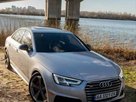 Ауди С4 2019 в Киеве на Automoto.ua Серый Ауди С4, объемом двигателя 2.99 л и пробегом 122 тыс. км за 25000 $, фото 1 на Automoto.ua