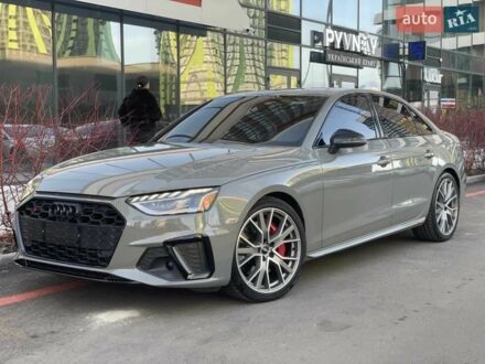 Сірий Ауді С4, об'ємом двигуна 3 л та пробігом 61 тис. км за 35990 $, фото 1 на Automoto.ua