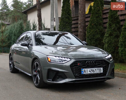 Сірий Ауді С4, об'ємом двигуна 3 л та пробігом 33 тис. км за 47000 $, фото 1 на Automoto.ua
