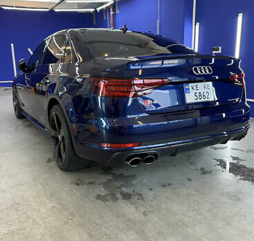 Синій Ауді С4, об'ємом двигуна 3 л та пробігом 102 тис. км за 27900 $, фото 7 на Automoto.ua