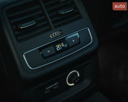 Ауди С4 2020 в Черновцах на Automoto.ua Синий Ауди С4, объемом двигателя 3 л и пробегом 79 тыс. км за 38900 $, фото 56 на Automoto.ua