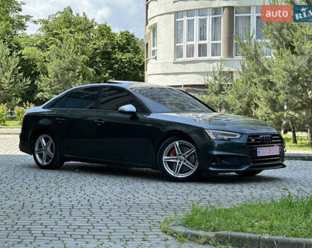 Зеленый Ауди С4, объемом двигателя 3 л и пробегом 250 тыс. км за 22000 $, фото 2 на Automoto.ua