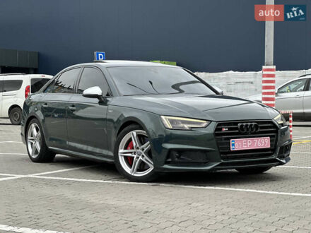 Ауди С4 2018 в Ивано-Франковске на Automoto.ua Зеленый Ауди С4, объемом двигателя 3 л и пробегом 244 тыс. км за 22300 $, фото 1 на Automoto.ua