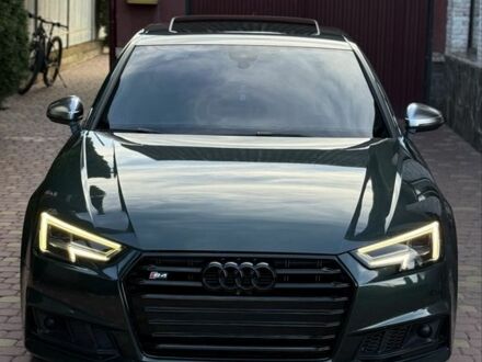 Ауди С4 2018 в Виноградове на Automoto.ua Зеленый Ауди С4, объемом двигателя 3 л и пробегом 239 тыс. км за 22799 $, фото 1 на Automoto.ua