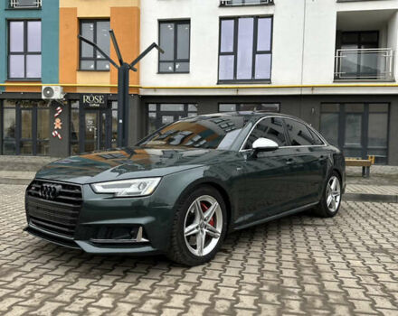 Зеленый Ауди С4, объемом двигателя 3 л и пробегом 250 тыс. км за 21999 $, фото 1 на Automoto.ua