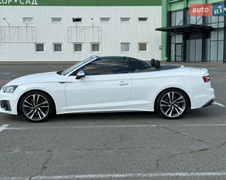 Білий Ауді S5, об'ємом двигуна 3 л та пробігом 33 тис. км за 44000 $, фото 5 на Automoto.ua