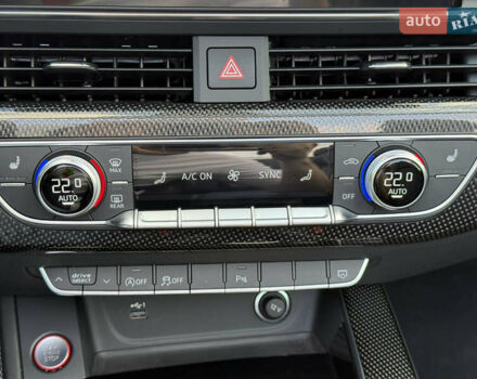 Білий Ауді S5, об'ємом двигуна 3 л та пробігом 33 тис. км за 44000 $, фото 29 на Automoto.ua