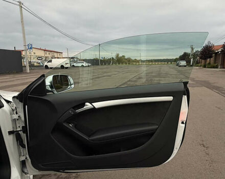 Білий Ауді S5, об'ємом двигуна 3 л та пробігом 172 тис. км за 12999 $, фото 14 на Automoto.ua