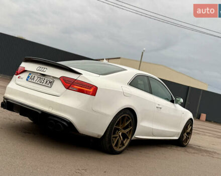 Білий Ауді S5, об'ємом двигуна 3 л та пробігом 172 тис. км за 12999 $, фото 5 на Automoto.ua