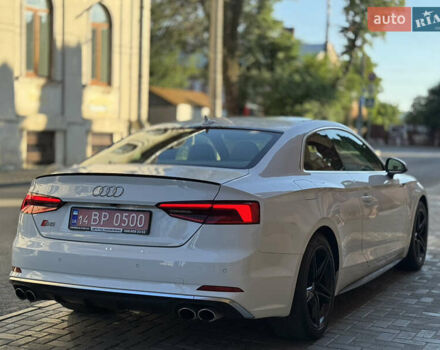 Белый Ауди С5, объемом двигателя 3 л и пробегом 138 тыс. км за 28000 $, фото 5 на Automoto.ua