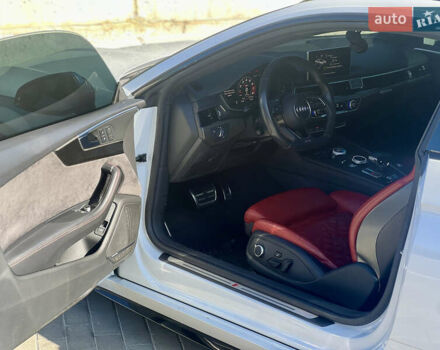 Білий Ауді S5, об'ємом двигуна 3 л та пробігом 130 тис. км за 33500 $, фото 21 на Automoto.ua