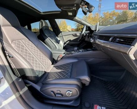 Ауді S5 2019 у Одесі на Automoto.ua Білий Ауді S5, об'ємом двигуна 3 л та пробігом 52 тис. км за 36900 $, фото 17 на Automoto.ua