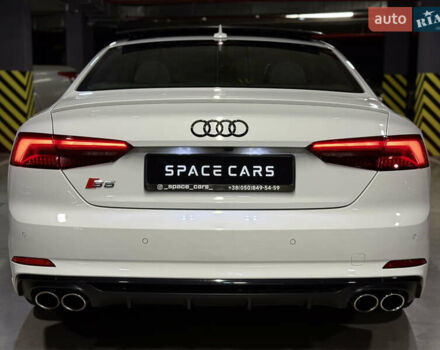Белый Ауди С5, объемом двигателя 3 л и пробегом 54 тыс. км за 35500 $, фото 11 на Automoto.ua