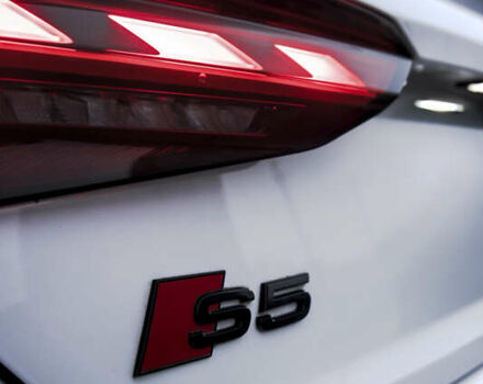 Белый Ауди С5, объемом двигателя 3 л и пробегом 28 тыс. км за 55000 $, фото 15 на Automoto.ua