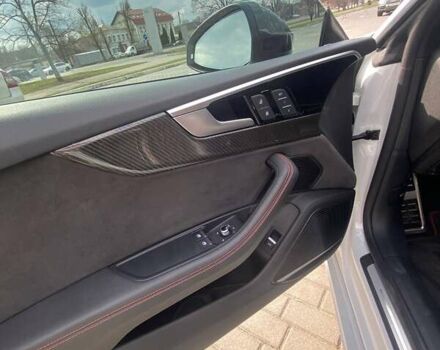 Білий Ауді S5, об'ємом двигуна 3 л та пробігом 18 тис. км за 47000 $, фото 10 на Automoto.ua