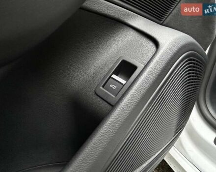Белый Ауди С5, объемом двигателя 3 л и пробегом 9 тыс. км за 64990 $, фото 17 на Automoto.ua