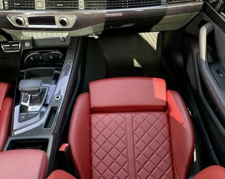 Білий Ауді S5, об'ємом двигуна 3 л та пробігом 12 тис. км за 58000 $, фото 16 на Automoto.ua