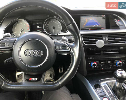 Чорний Ауді S5, об'ємом двигуна 3 л та пробігом 240 тис. км за 14000 $, фото 3 на Automoto.ua