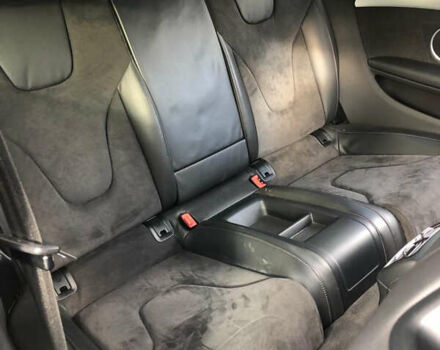 Чорний Ауді S5, об'ємом двигуна 3 л та пробігом 240 тис. км за 14000 $, фото 7 на Automoto.ua