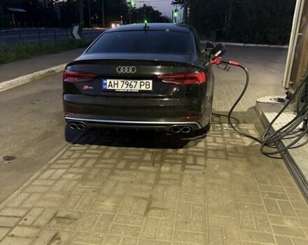 Чорний Ауді S5, об'ємом двигуна 3 л та пробігом 229 тис. км за 27000 $, фото 2 на Automoto.ua