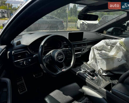 Черный Ауди С5, объемом двигателя 3 л и пробегом 180 тыс. км за 16000 $, фото 10 на Automoto.ua