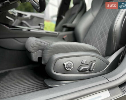 Чорний Ауді S5, об'ємом двигуна 3 л та пробігом 18 тис. км за 52900 $, фото 47 на Automoto.ua