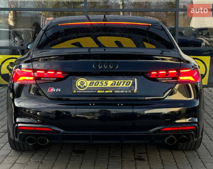 Чорний Ауді S5, об'ємом двигуна 3 л та пробігом 38 тис. км за 41000 $, фото 4 на Automoto.ua