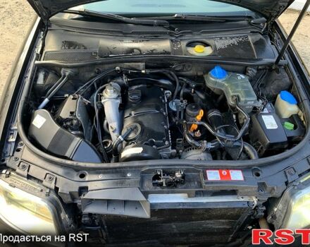 Черный Ауди С5, объемом двигателя 1.9 л и пробегом 418 тыс. км за 4350 $, фото 7 на Automoto.ua