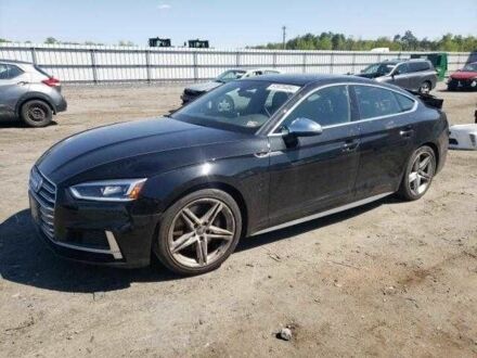 Чорний Ауді S5, об'ємом двигуна 3 л та пробігом 39 тис. км за 12000 $, фото 1 на Automoto.ua