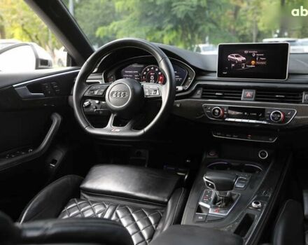 Ауди С5, объемом двигателя 3 л и пробегом 120 тыс. км за 34000 $, фото 11 на Automoto.ua