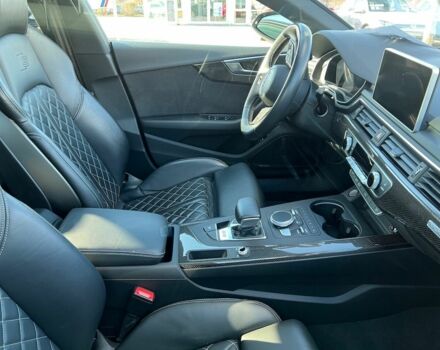 Ауди С5, объемом двигателя 3 л и пробегом 18 тыс. км за 74881 $, фото 29 на Automoto.ua