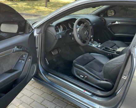 Ауді S5 2013 у Рівному на Automoto.ua Сірий Ауді S5, об'ємом двигуна 3 л та пробігом 177 тис. км за 16600 $, фото 5 на Automoto.ua