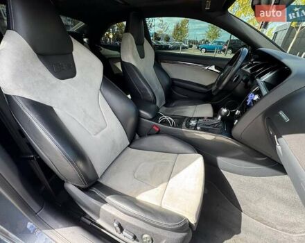 Серый Ауди С5, объемом двигателя 3 л и пробегом 118 тыс. км за 20990 $, фото 8 на Automoto.ua