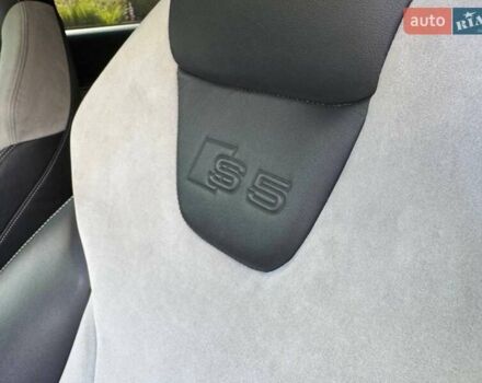 Серый Ауди С5, объемом двигателя 3 л и пробегом 118 тыс. км за 20990 $, фото 10 на Automoto.ua