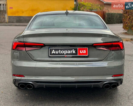 Сірий Ауді S5, об'ємом двигуна 3 л та пробігом 59 тис. км за 31990 $, фото 4 на Automoto.ua