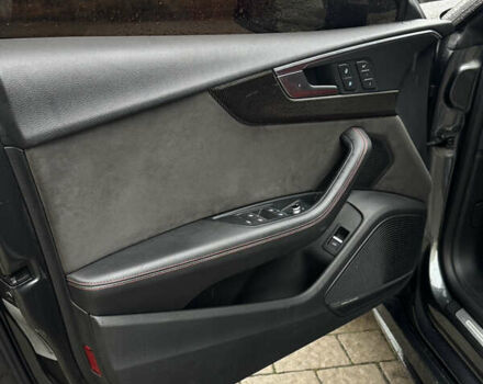 Серый Ауди С5, объемом двигателя 3 л и пробегом 119 тыс. км за 35000 $, фото 16 на Automoto.ua