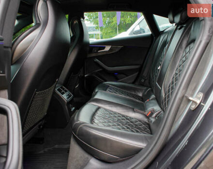Сірий Ауді S5, об'ємом двигуна 3 л та пробігом 195 тис. км за 27999 $, фото 29 на Automoto.ua