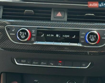 Сірий Ауді S5, об'ємом двигуна 3 л та пробігом 22 тис. км за 48490 $, фото 25 на Automoto.ua