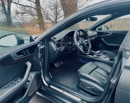 Серый Ауди С5, объемом двигателя 3 л и пробегом 25 тыс. км за 50000 $, фото 3 на Automoto.ua