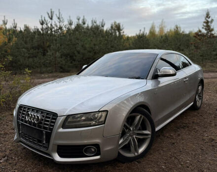 Сірий Ауді S5, об'ємом двигуна 4.2 л та пробігом 250 тис. км за 7777 $, фото 1 на Automoto.ua
