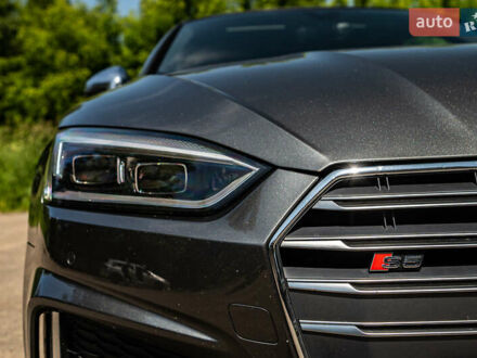 Сірий Ауді S5, об'ємом двигуна 3 л та пробігом 85 тис. км за 30900 $, фото 1 на Automoto.ua