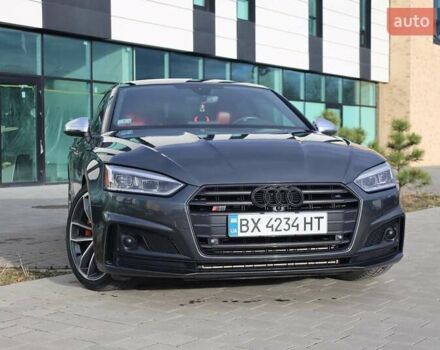 Сірий Ауді S5, об'ємом двигуна 3 л та пробігом 110 тис. км за 27900 $, фото 1 на Automoto.ua
