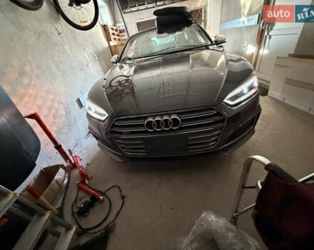 Серый Ауди С5, объемом двигателя 3 л и пробегом 182 тыс. км за 22500 $, фото 1 на Automoto.ua