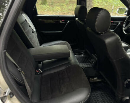 Білий Ауді С6, об'ємом двигуна 4.2 л та пробігом 333 тис. км за 8900 $, фото 27 на Automoto.ua