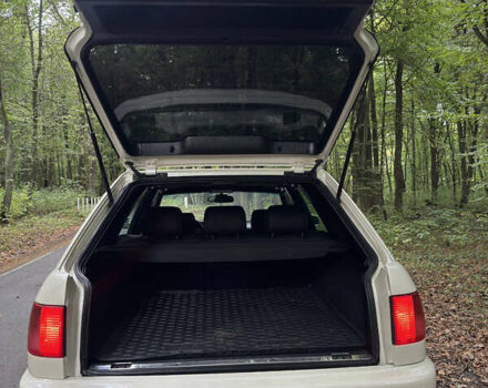 Білий Ауді С6, об'ємом двигуна 4.2 л та пробігом 333 тис. км за 8900 $, фото 21 на Automoto.ua