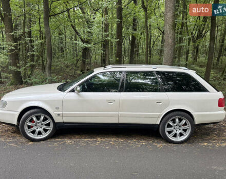 Білий Ауді С6, об'ємом двигуна 4.2 л та пробігом 333 тис. км за 8900 $, фото 14 на Automoto.ua