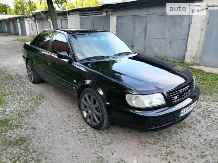 Ауді S6 1995 у Харкові на Automoto.ua Чорний Ауді S6, об'ємом двигуна 4.2 л та пробігом 308 тис. км за 6000 $, фото 1 на Automoto.ua