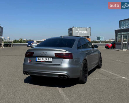Ауді S6, об'ємом двигуна 4 л та пробігом 123 тис. км за 25900 $, фото 4 на Automoto.ua
